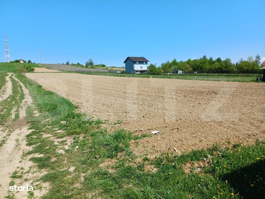 Teren de vanzare intravilan, 30 ari, Suceava