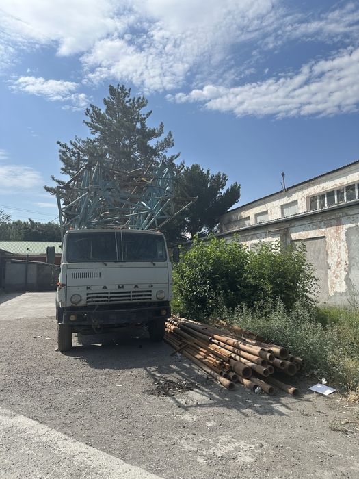 Burovoy БА15 sotiladi. Jihozlangan vagon, 370 metr shtanga komplekt