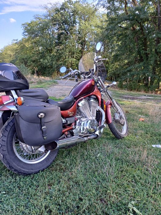Suziki vs intruder 800 model canada