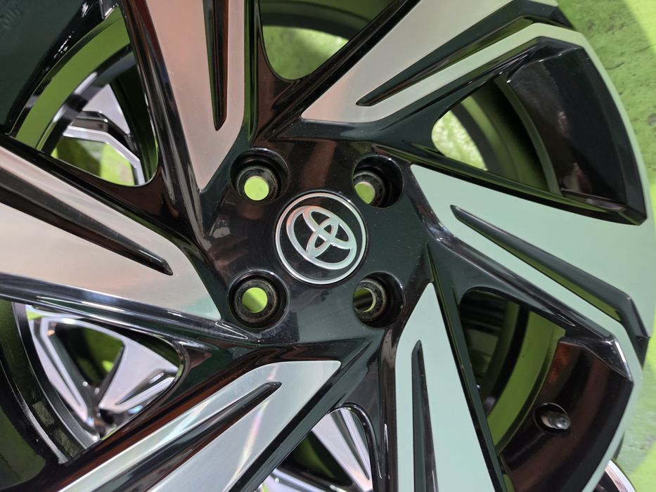 17 4x100 Toyota лети джанти 4х100 тойота