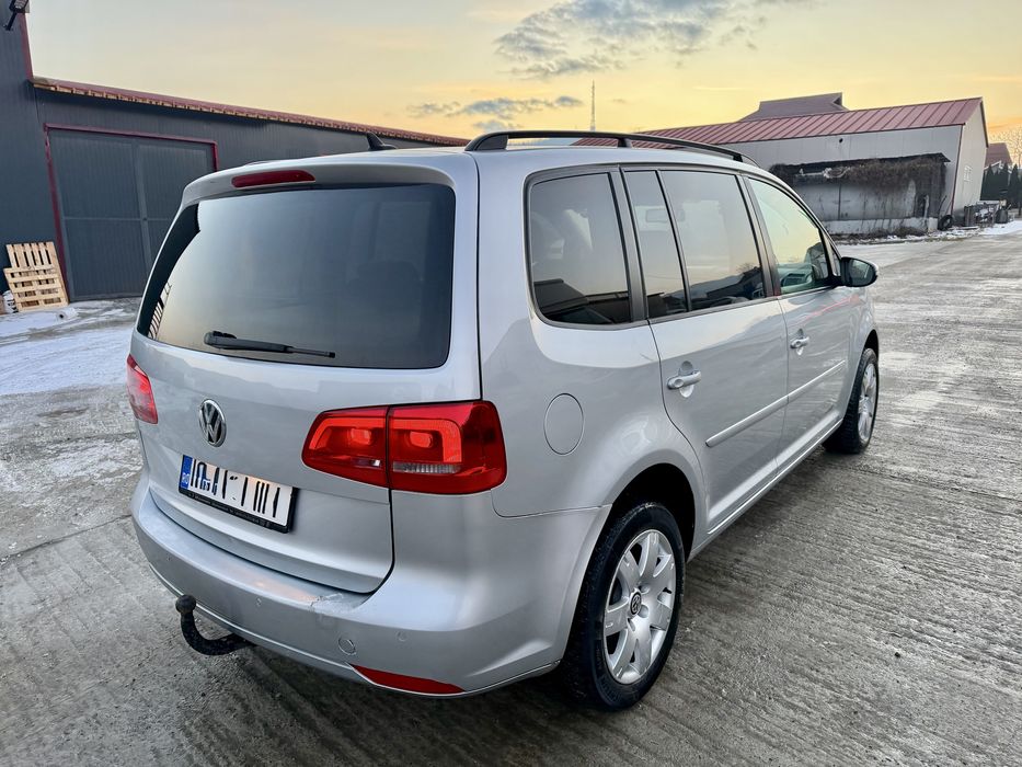 VW Touran Facelift / 1.6 TDI 105Cp / Automat / 2012
