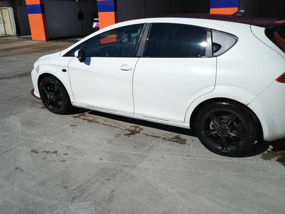 Vând seat Leon FR