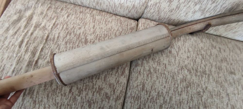 Средно гърне в отлично състояние