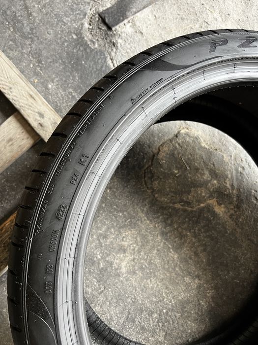 2 anvelope vara 275/35/21 , Pirelli , DOT 2022 , 5.8 mm