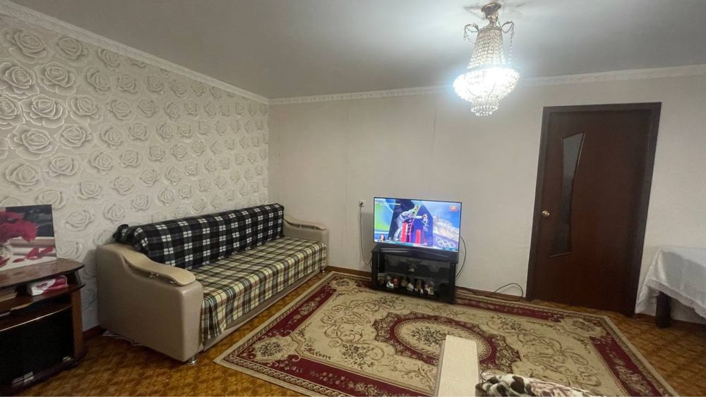 Продаю 2 комнатную квартиру