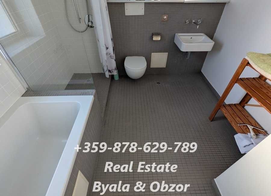 Продава се Двустаен апартамент в Обзор - 79 кв.м за 1064 €/кв.м - Снимка #16