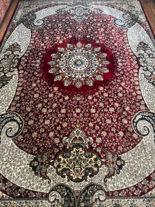 продается ковер