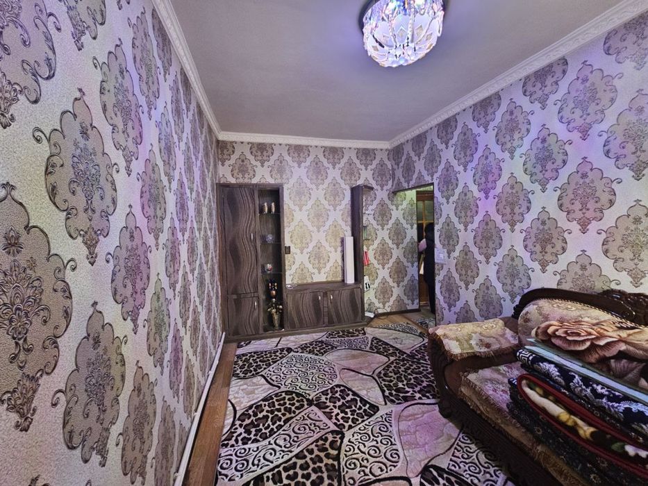 Срочно продается 1-х комн квартира в Сергели Строител, 1/9/9