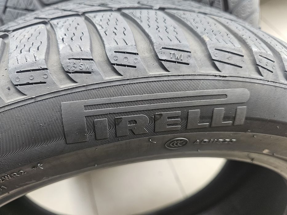 215/50R18 M+S Pirelli Settozero