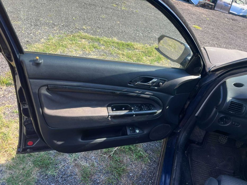 Dezmembrez Skoda Superb 1 albastru 1,9 TDI an fabricatie 2004