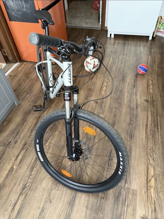MTB Giant Talon 2 shimano deore ново