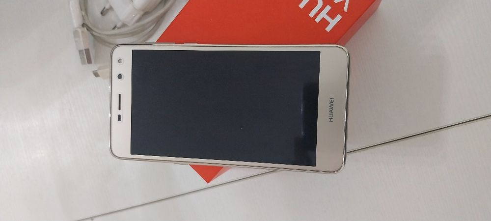 Huawei Y6 2017..