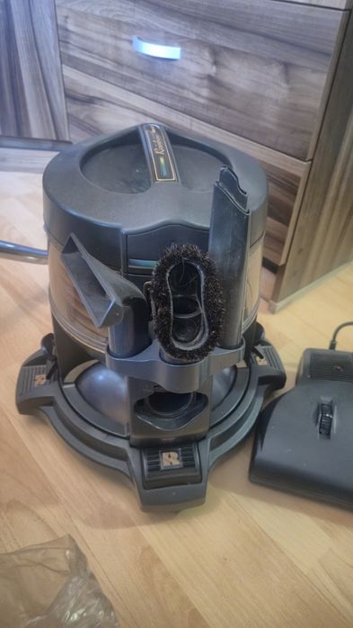 Прахосмукачка  рейнбол rainbow   блокиран двигател