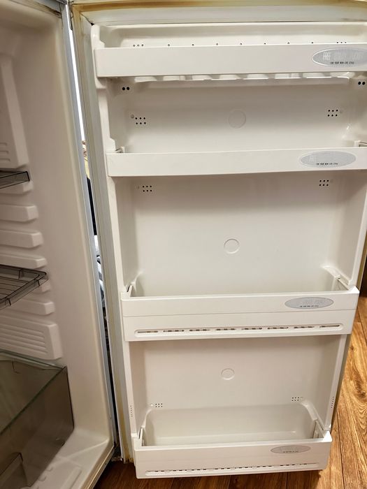 Холодильник 40000тг