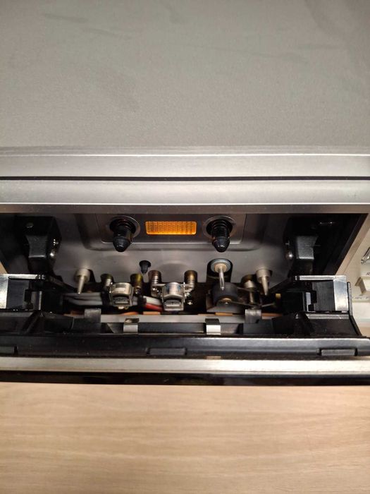 Дек JVC KD - 85