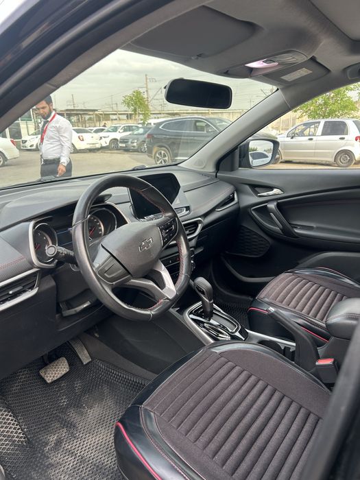 Chevrolet Tracker 2021 — 3