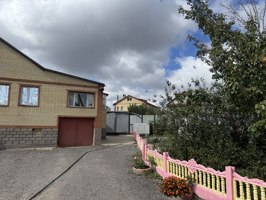 Продается дом в Пришахтинске