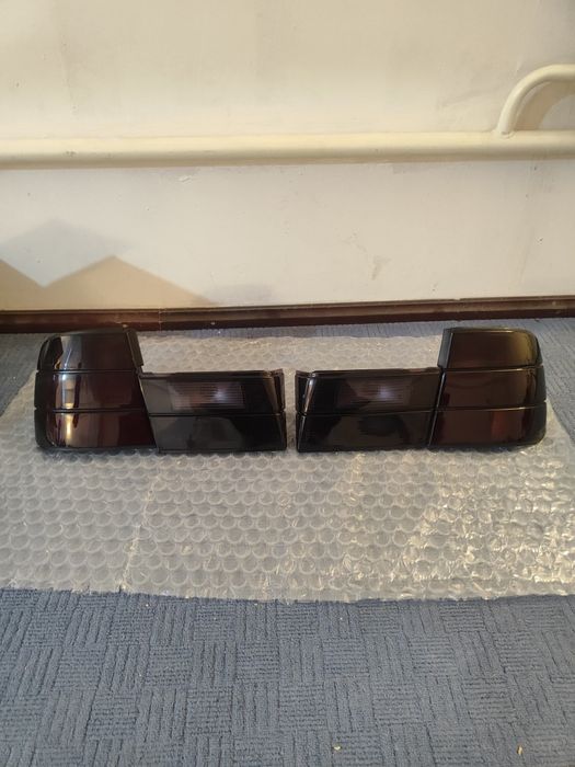 Задние фонари на е34