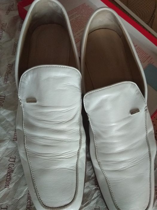 Мужская обувь, белого цвета от  CaLvin KLein,made in Italy.