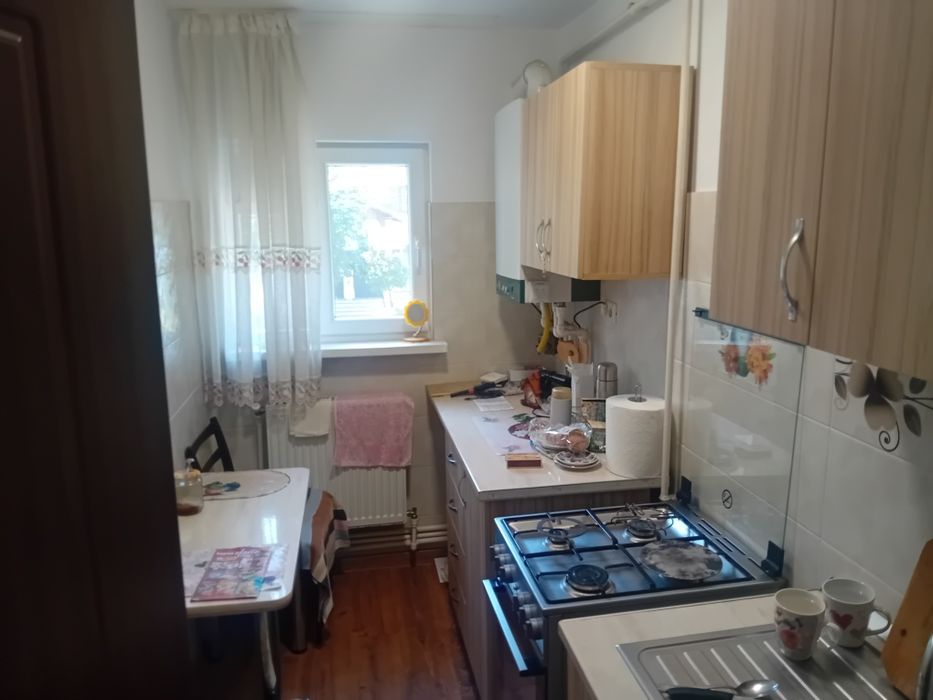 Ap 2 cam Darmanesti zona foarte buna etaj 1 renovat total 1