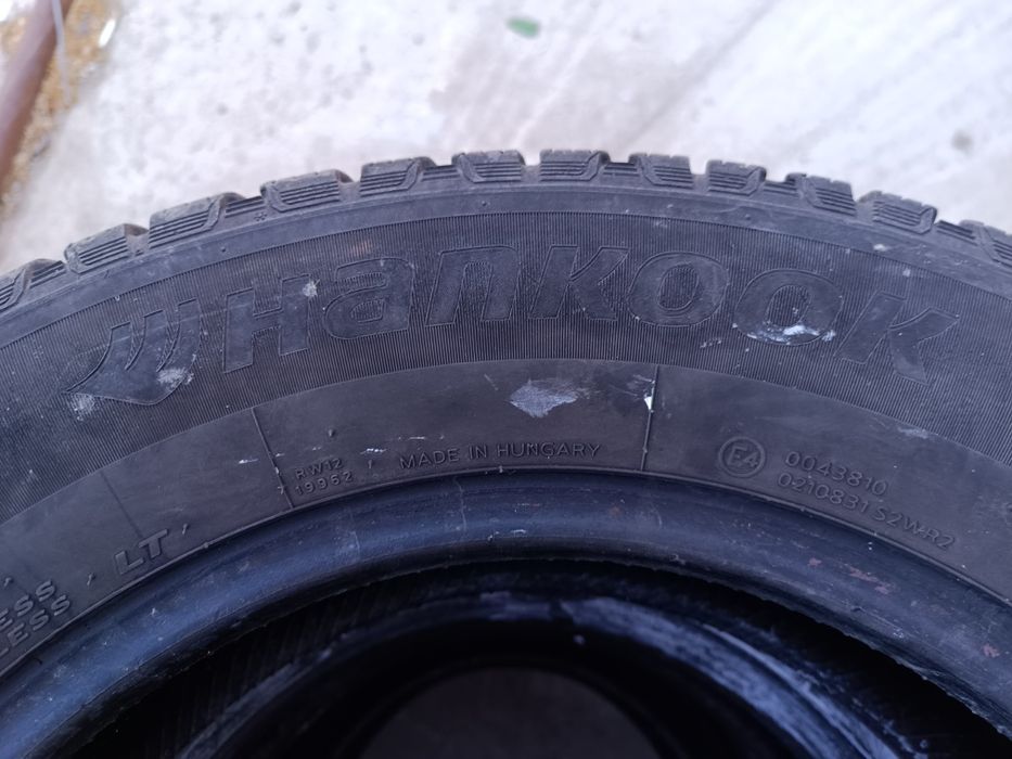Гуми за бус 215/65/16с