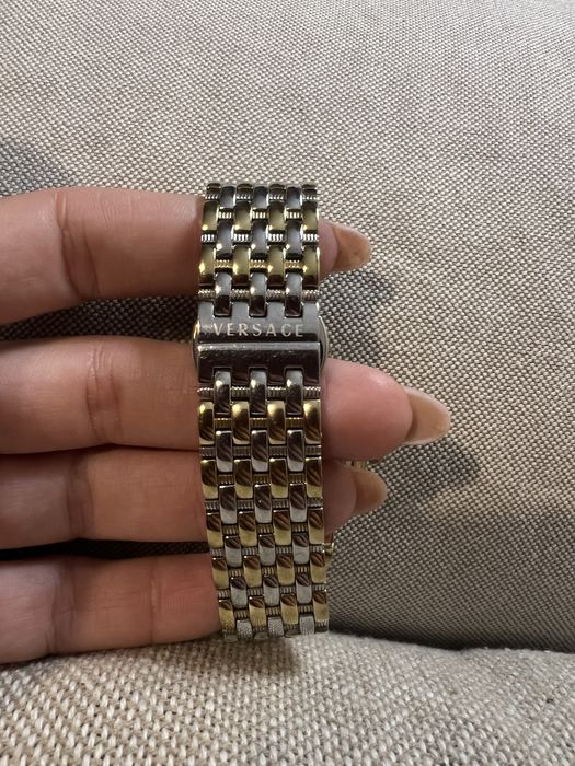 Часовник Versace