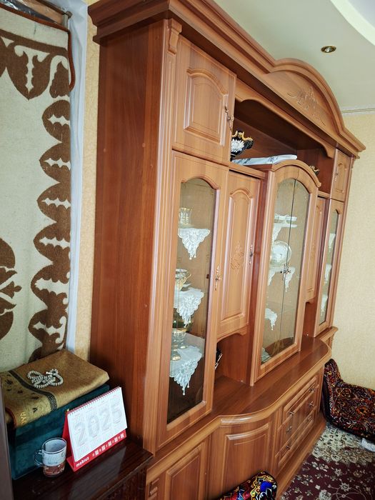 Продаю стенку бу