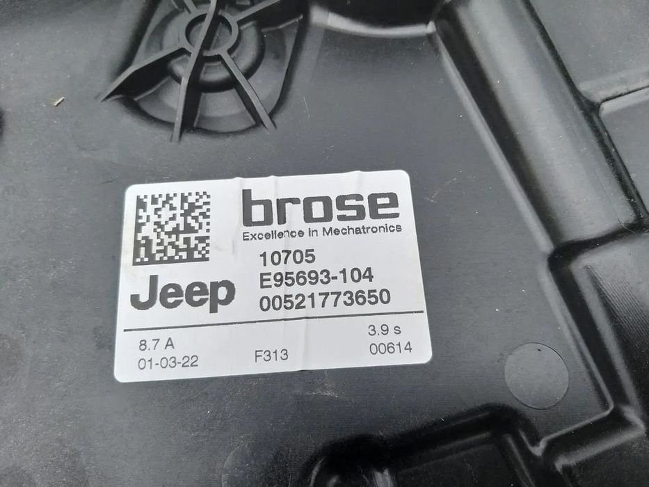 Macara geam electric dreapta fata jeep compass 2 e95693-104 00521773650