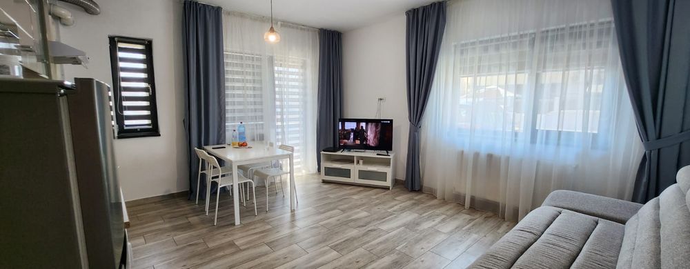 închiriez apartament cu 2 camere până pe 15 iunie