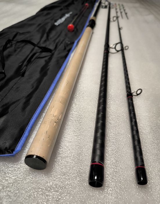 Feeder PRO FL Strategist Spod 3,9 M 100-300g New 2025