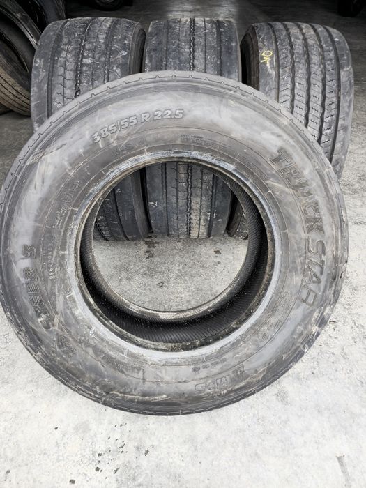 De vânzare 2 anvelope  de direcție 385 55 r 22.5   Bridgestone.