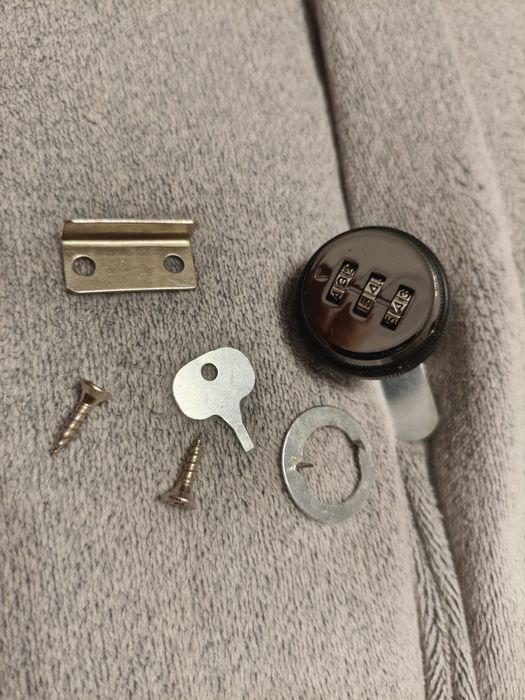 Yală cu Cifru pentru Sertare și Dulapuri, 25 mm, Negru
