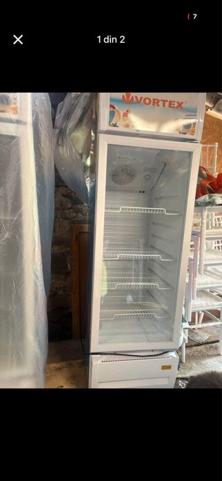 Vitrine frigorifice de inchiriat