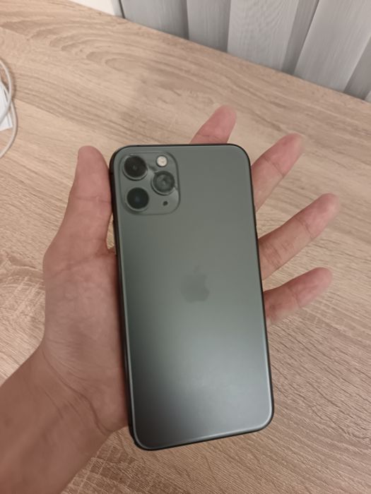 Продам iPhone 11pro