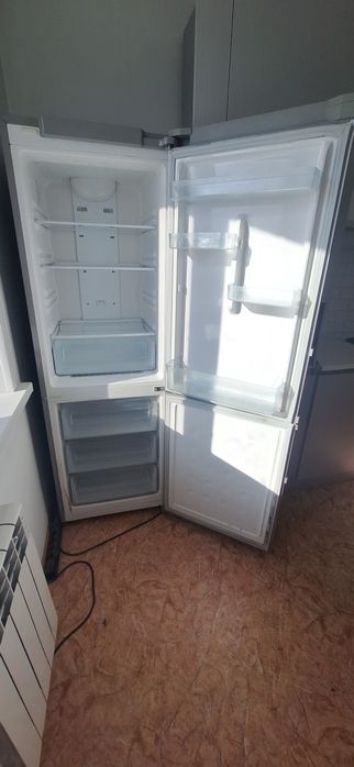 Холодильник Самсунг