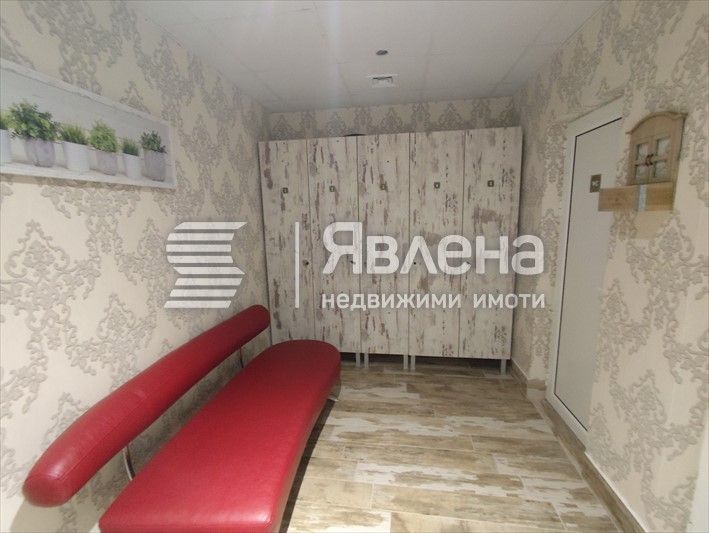 Дава се под наем Заведение в Пловдив, Южен - 256 кв.м за 2200 € - Снимка #4