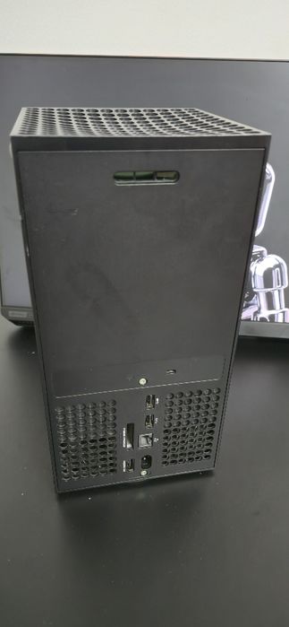 Xbox Series X 1TB + Controller + Cablu HDMI