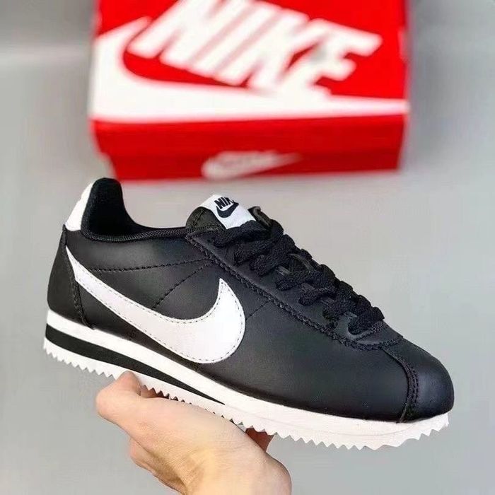 Кроссовки Nike Cortez