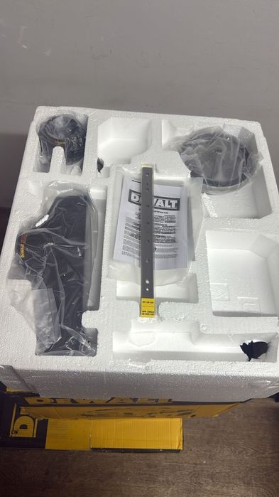 Рейсмус  DeWalt.