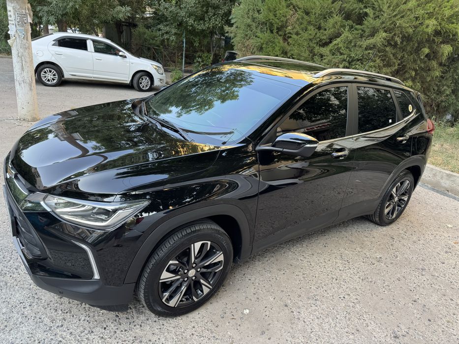 Tracker 2 premier 2023