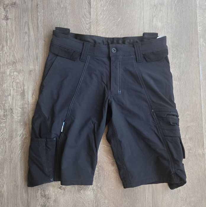 Mascot къс  Strech Advanced 48/M, 52/L  и 54/ XL