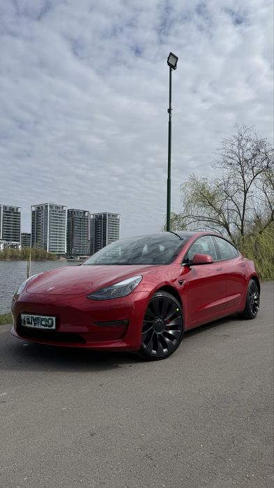 tesla model 3