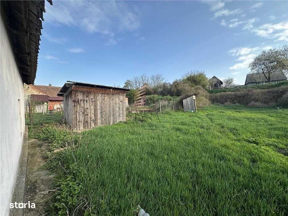 casa 3 camere + 450 mq de teren, Rosiori