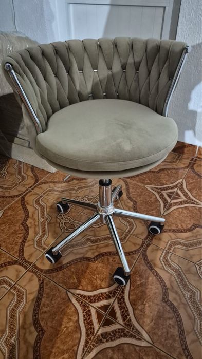 Mobila pt aplicarea extensiilor de gene