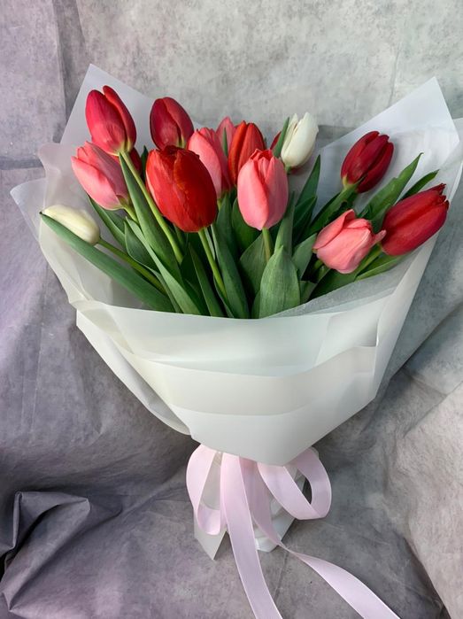 Корпоративные букеты, тюльпаны