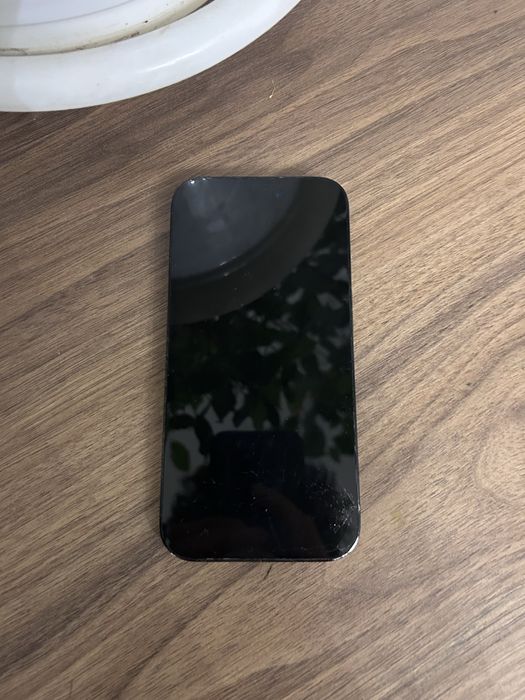 Iphone 14 pro 81%.