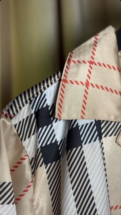 Compleu Burberry satin