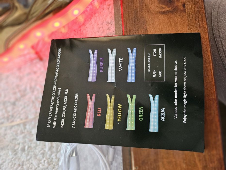 Нови актуални LED кецове/маратонки