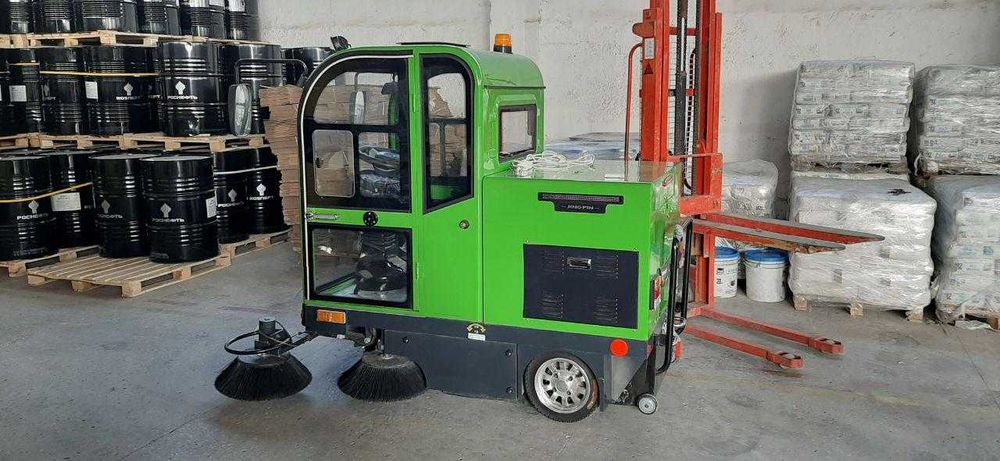 Мусоро Уборочная подметальная Электро машина