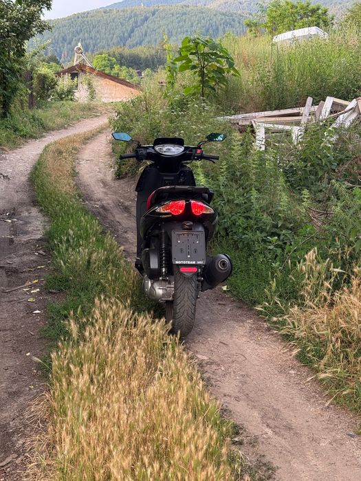 Aprilia sportcity 300 cube